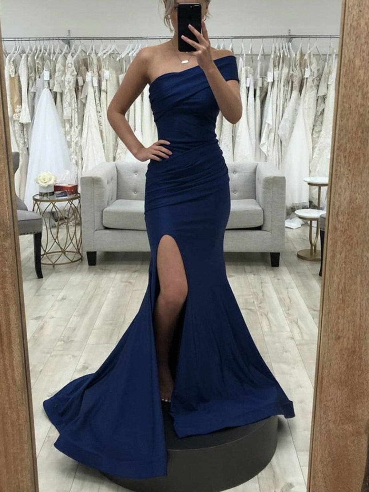 Elegant Royal Blue Off-the-Shoulder Sweetheart Satin Mermaid Long Prom Evening  Gown With Sweep train | Honey Dress